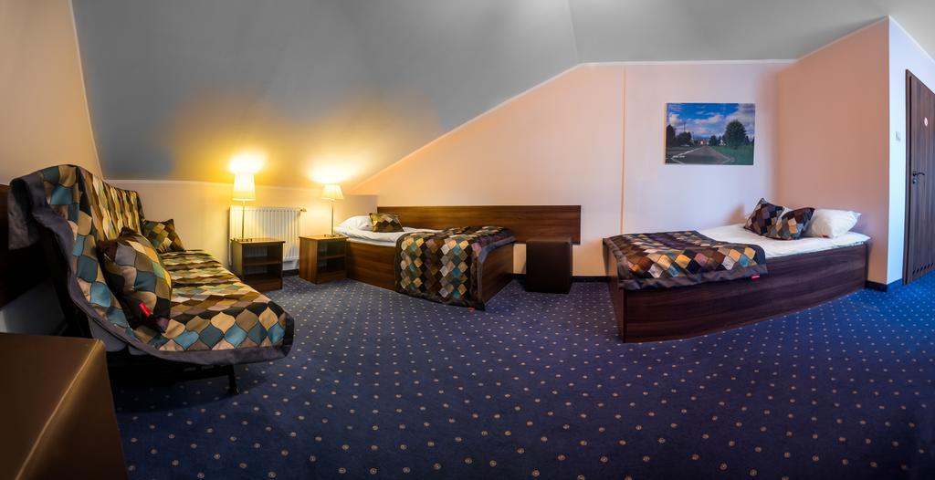 Hotel Colnus Kolno  Ngoại thất bức ảnh